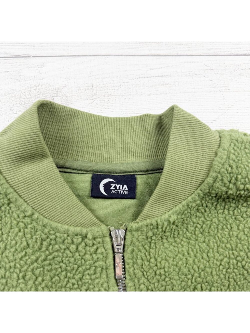 Zyia Active Flying V Fleece Jacket Small - Picture 2 of 7